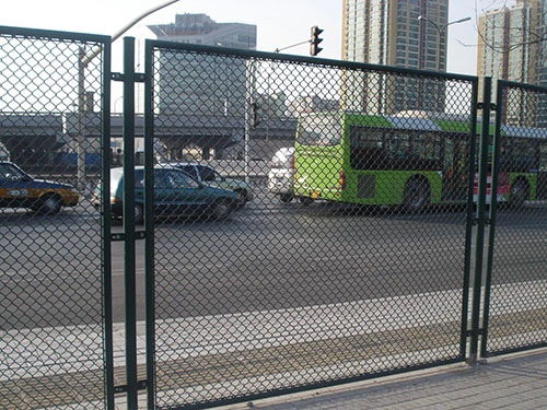 勾花護欄網(wǎng)